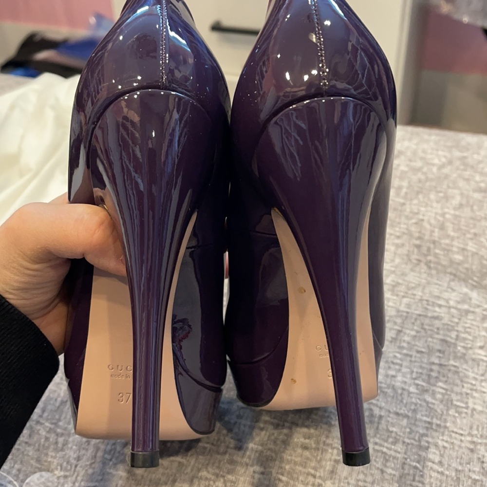 Authentic Gucci Heels - Picture 5 of 5